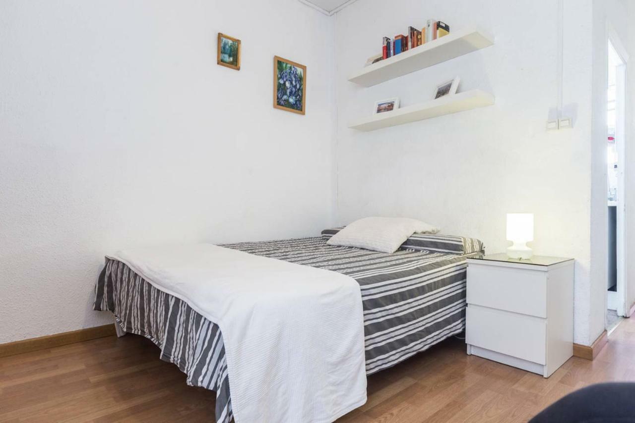 Arrendamiento De Temporada En Ruzafa Apartman Valencia Kültér fotó