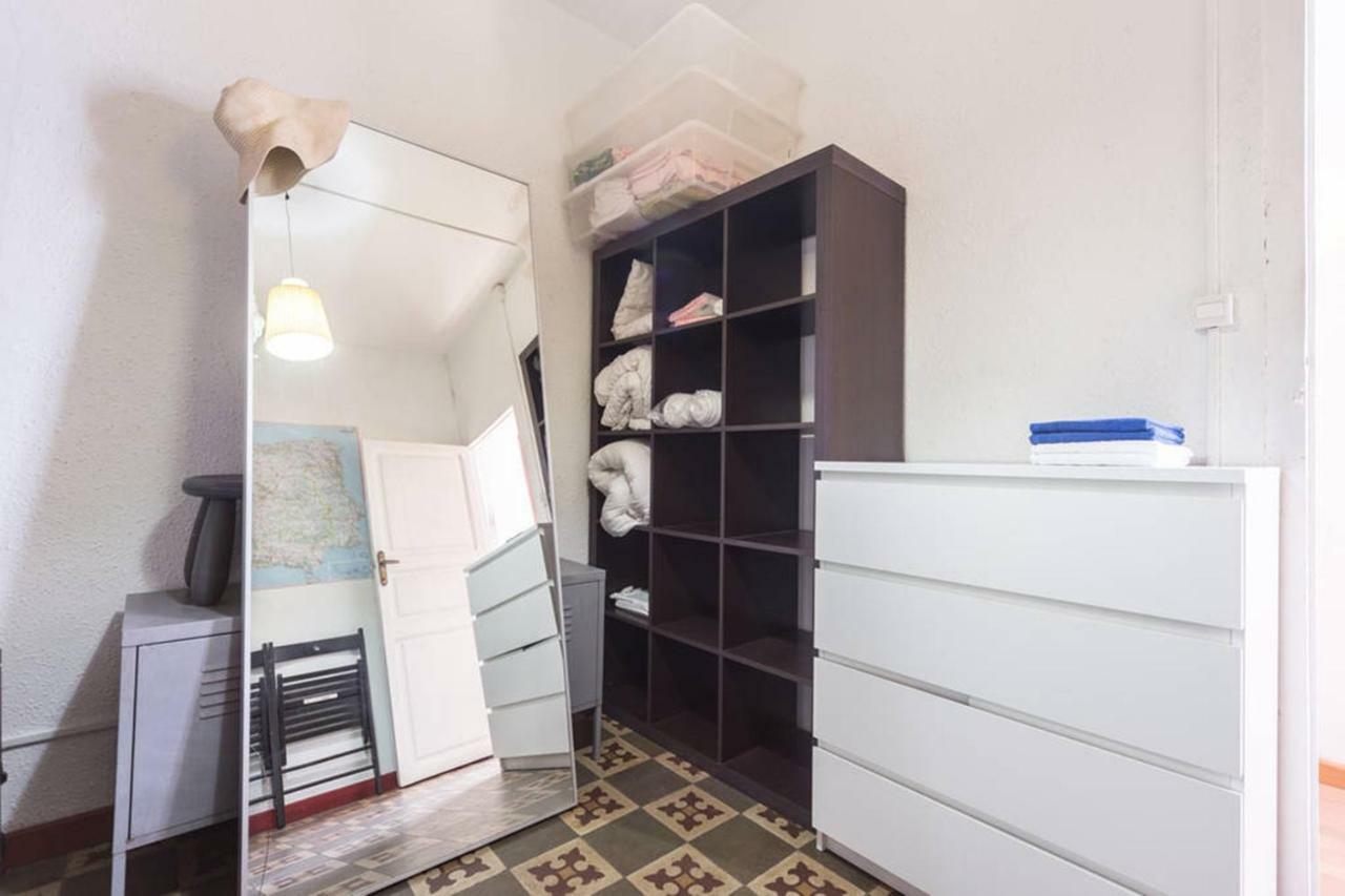 Arrendamiento De Temporada En Ruzafa Apartman Valencia Kültér fotó