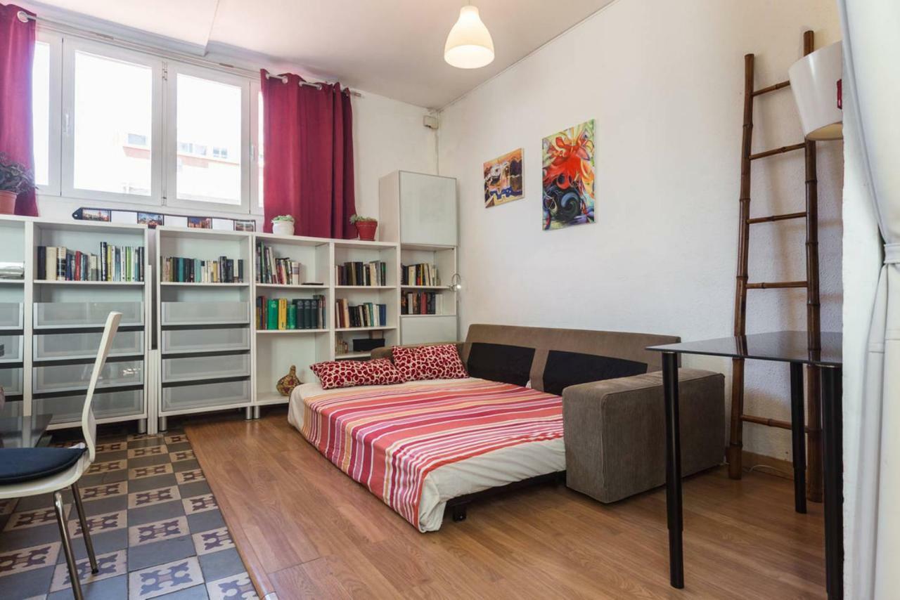 Arrendamiento De Temporada En Ruzafa Apartman Valencia Kültér fotó